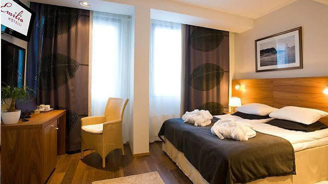 Hotel Emilia Hämeenlinna Zewnętrze zdjęcie